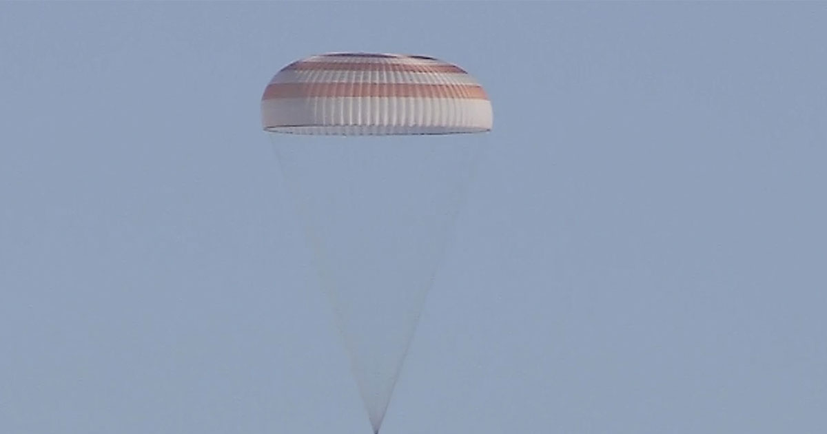 Ruska svemirska kapsula sletjela na Zemlju sa trojicom astronauta