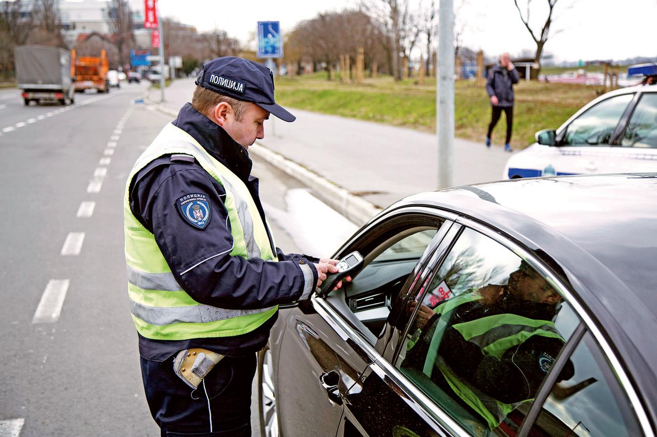 Bez vozačke dozvole vozio sa 4,07 promila alkohola u krvi