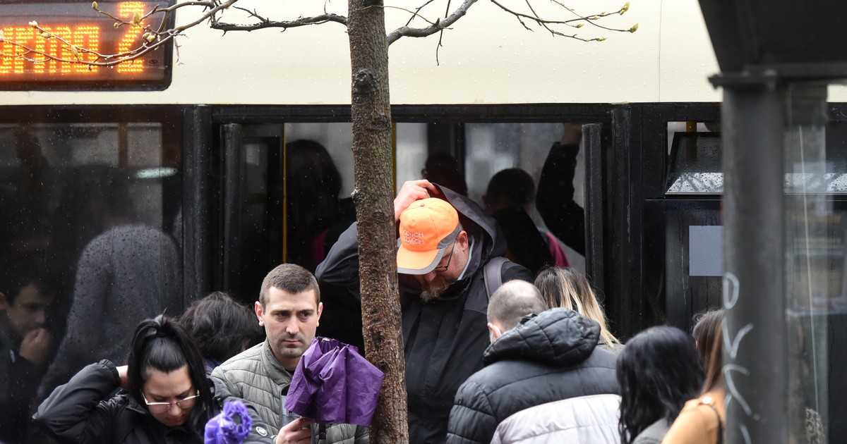 U centru Beograda osvanuo nesvakidašnji oglas za posao, niko ne prođe, a da ga ne pročita