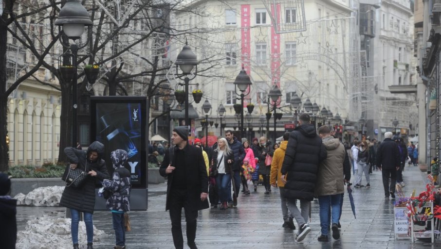 RADNO VREME ZA PRAZNIKE: Šta će raditi u Beogradu, a šta ne