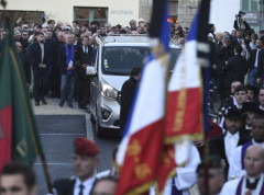 Sahranjen bivši lider francuske krajnje desnice Žan-Mari Le Pen