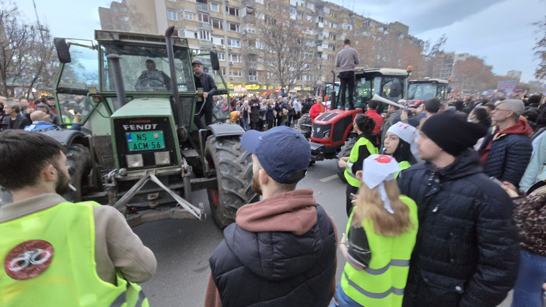 Pozicije vlasti, opozicije i studenata koji protestuju