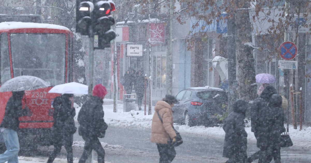 RHMZ upalio meteoalarm za celu Srbiju: Padamo u debeli minus, a biće i snega i olujnog vetra